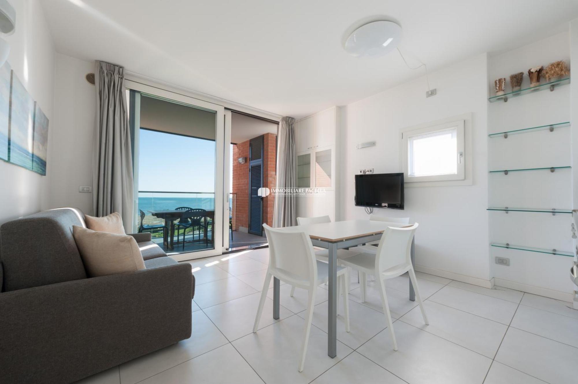 Residence Frontemar Immobiliare Pacella Lido di Jesolo Exteriör bild