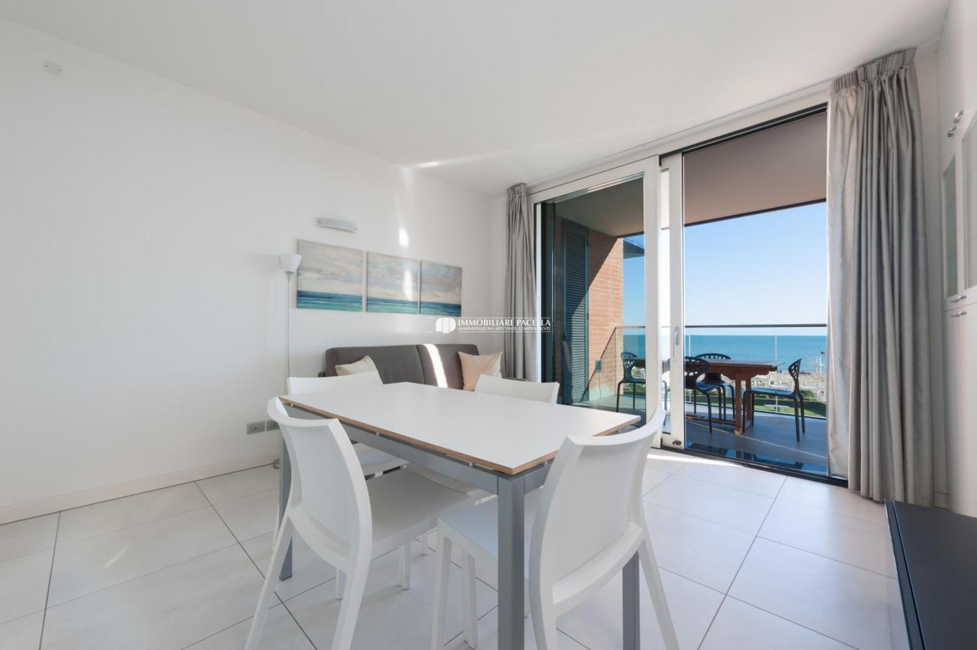 Residence Frontemar Immobiliare Pacella Lido di Jesolo Exteriör bild
